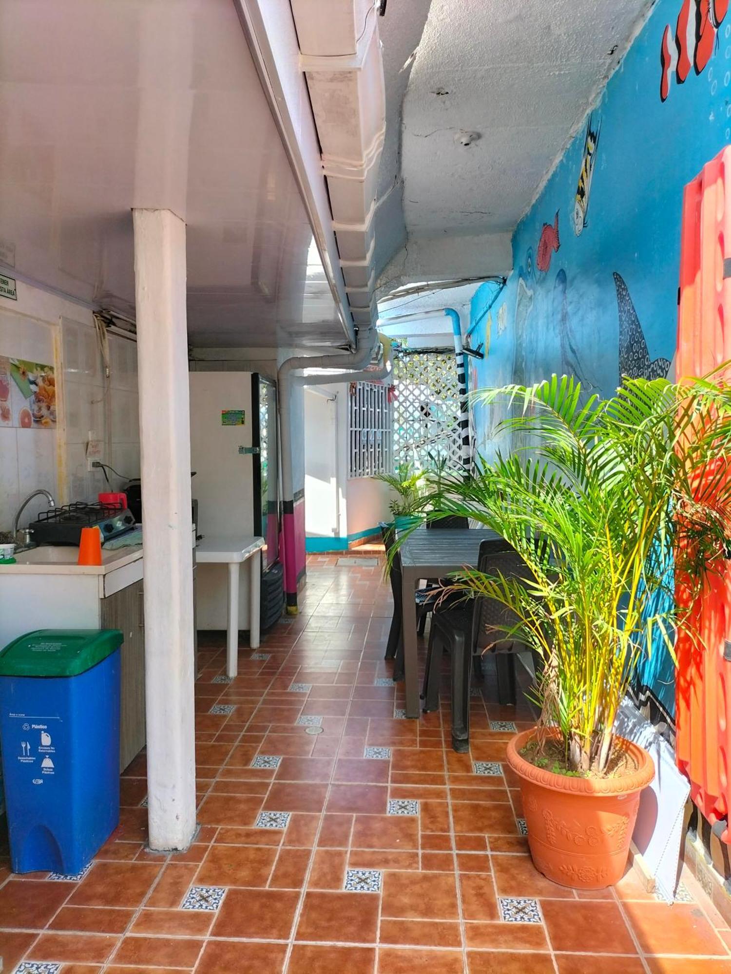 Posada Miss Joyce House San Andrés Exterior photo