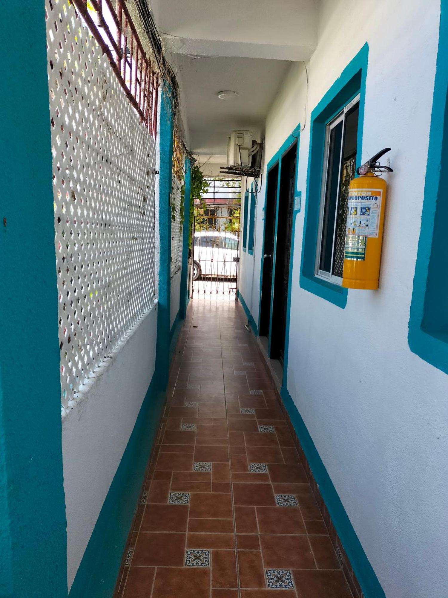 Posada Miss Joyce House San Andrés Exterior photo